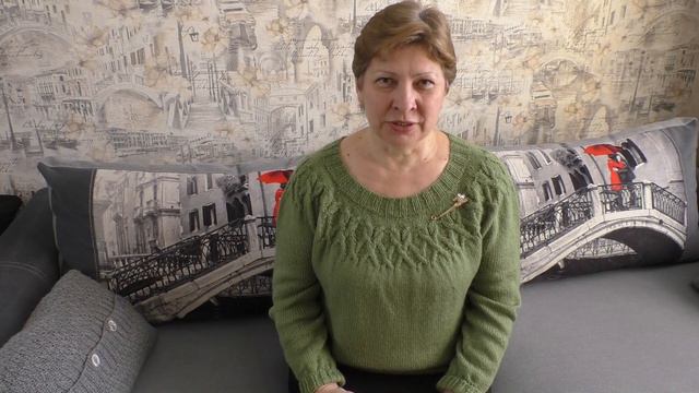 СП "Решиться и связать-2". Итоги. Готовая работа - джемпер на кокетке из пряжи Alize Lanagold 800. смотреть онлайн