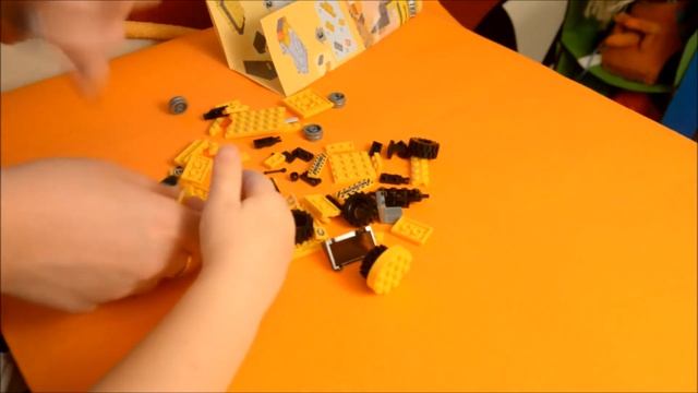 Экскаватор - конструктор Ausini 