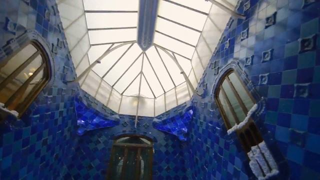 Casa Batlló Gaudi - Barcelona смотреть онлайн