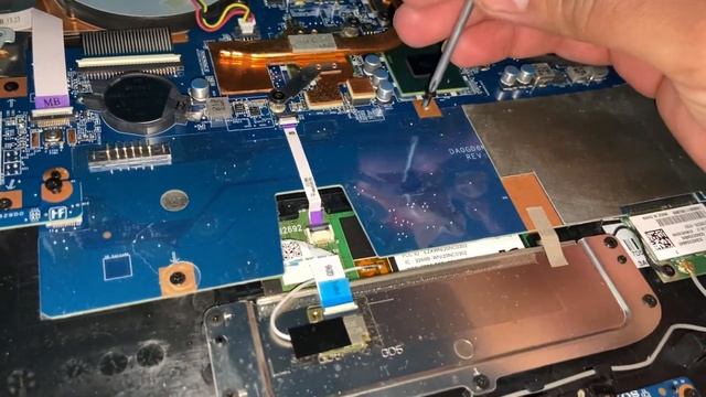 Tutorial como reemplazar la batería de laptop Sony vaio fit 15 смотреть онлайн