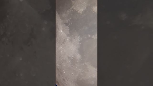 Луна. Телескоп с объективом 114мм. Фокус 700мм. Рефлектор. Окуляр 12.4 мм. Наведение. Азимутальное смотреть онлайн