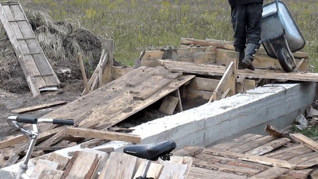 Заливка фундамента в ручную легко смотреть онлайн