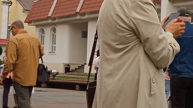 04.06.2022 Brest Belarus. Танцы...В. Коваль...Walks with Victoria ПОДПИСЫВАЙТЕСЬ НА МОЙ ЮТУБ КАНА смотреть онлайн