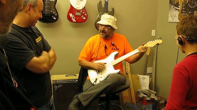 Happy Fender Guitar Enthusiast смотреть онлайн