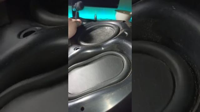 Harman Kardon Onyx Studio 5 BASS TEST LFM 80%VOL смотреть онлайн