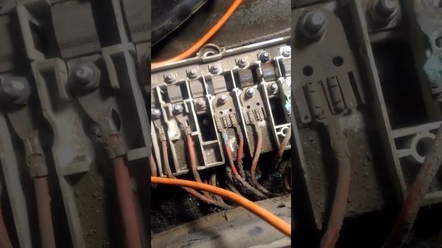 Не работают стеклоподьемники освещение салона е39 бмв и дворники позже тоже отказали смотреть онлайн