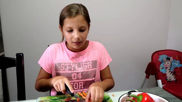 Что ДЕЛАЕТ Ирочка в ВОСКРЕСЕНЬЕ РУТИНА My DAY For kids смотреть онлайн