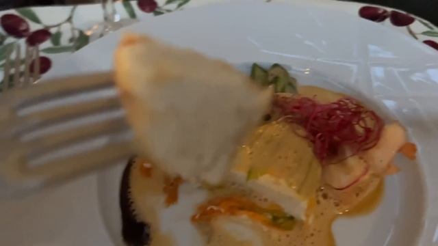 南フランスの田舎にある可愛いホテル / ホテル併設レストランで美味しいディナー / アンティーク風の家具や可愛いお庭 / Hotel in Frenchcountryside / смотреть онлайн