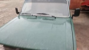 Добавил лак в акриловую краску!