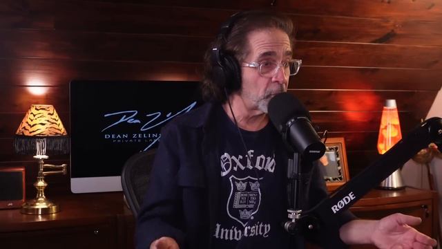 Dean Zelinsky Show #5 | My First Namm Show | Dean gets arrested! смотреть онлайн