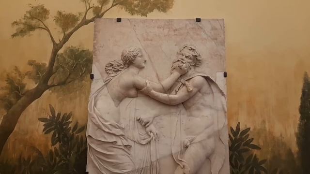 Необычная коллекция секретного кабинета в Неаполе. Из Рима в Неаполь, путешествие одного дня смотреть онлайн