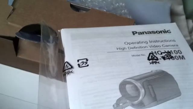 Un-boxing my new Camcorder! HD Panasonic HC-V100 смотреть онлайн