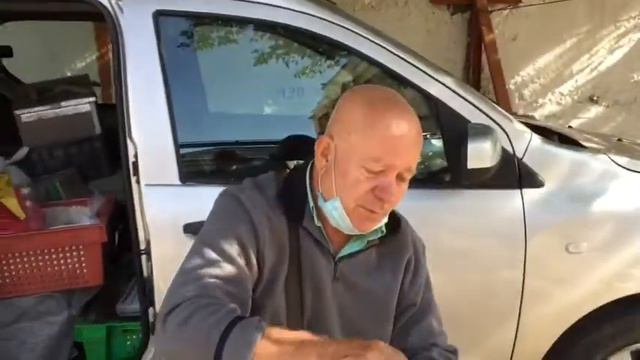 Узнала что такое падевый мёд/что можно купить на Блошином рынке в Киеве смотреть онлайн