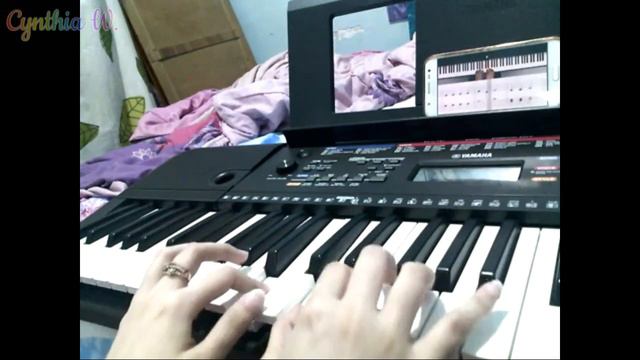 Yamaha PSR-E263 - Sur le Pont d'Avignon - Piano Cover смотреть онлайн