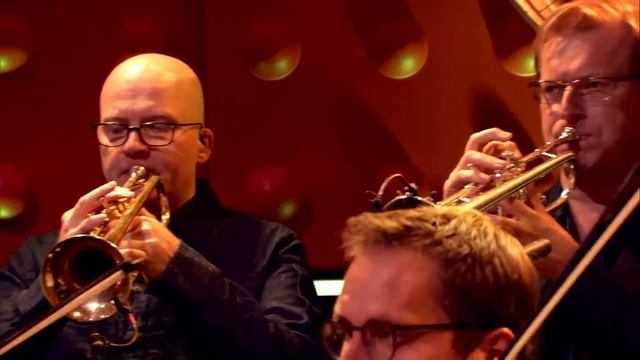 Golden Slumbers/Carry That Weight/The End - Abbey Road Special | The Analogues смотреть онлайн
