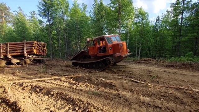 ТТ-4 зверь ?! Вытаскиваем прицеп смотреть онлайн