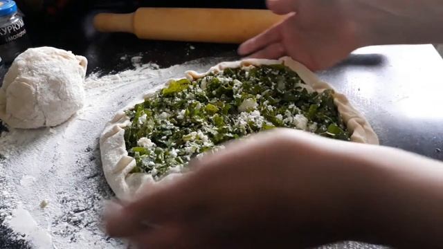 Овощное рагу,ватрушка со щавелем,на даче у родителей ,красивый огород у соседки смотреть онлайн