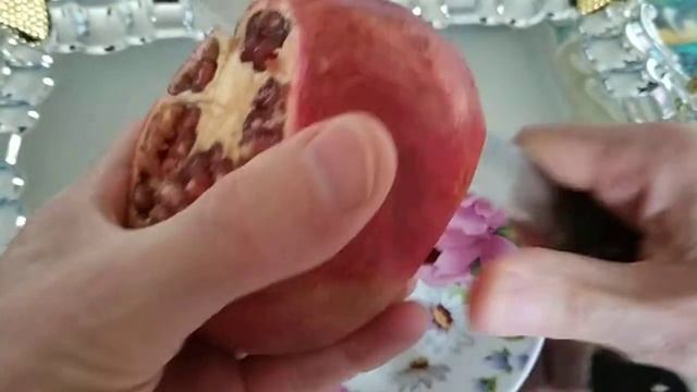 Гранат.Как разделать красиво и удобно?Экзо-фрукты смотреть онлайн