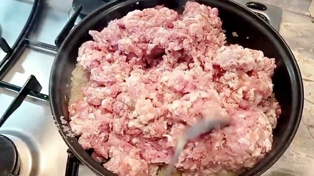 Нежные и тонкие БЛИНЫ С МЯСОМ к новому году смотреть онлайн