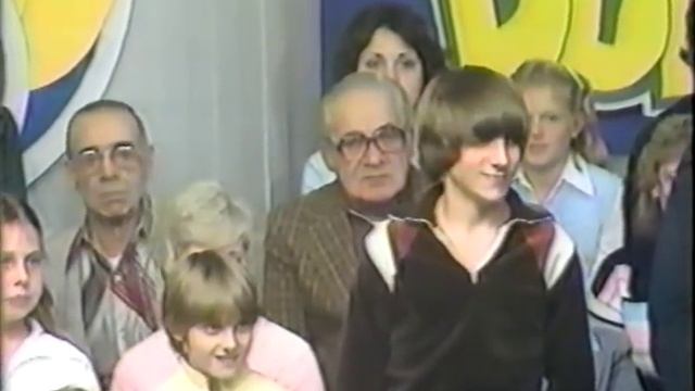 Bowling for Dollars - Anna Bella смотреть онлайн