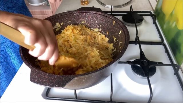 Пирожки, как пух, в духовке. Пышные и мягкие пирожки с очень вкусной начинкой. смотреть онлайн