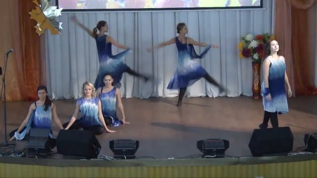 Ансамбль современного танца "Версия" «Зарисовка» смотреть онлайн
