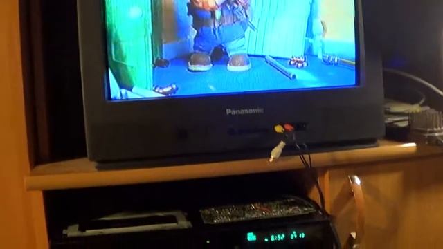 Hitachi VT-498EM NTSC 3.58 NTSC 4.43 PAL SECAM MESECAM