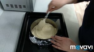 Бисквитный торт со сливками и сгущенкой.