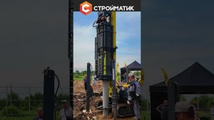 Вы такого не видели! Как работает гидрозахват и копер для забивки столбов и металлических труб