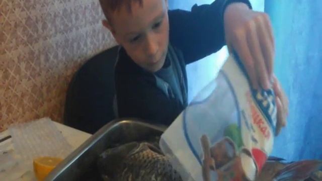 Рыба в духовке. Карась, карп, щука, запекаем в рукаве. Fish in the oven смотреть онлайн