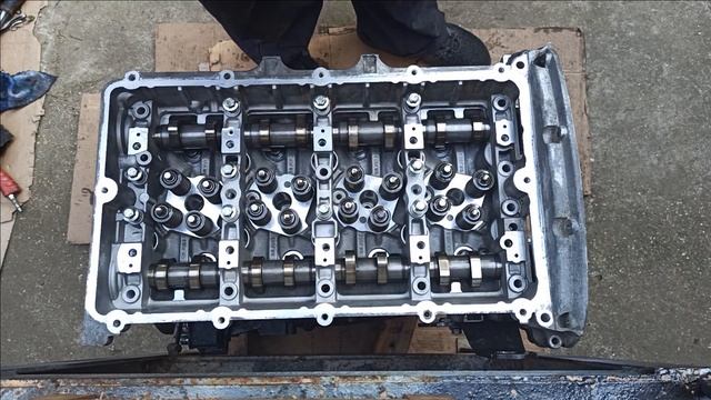Ford Transit 2.2 TDCI Engine Rebuild - Part 2 - Fitting Timing Chain And Cylinder Head смотреть онлайн