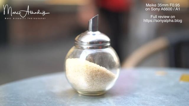 Meike 35mm F0.95 on Sony A6600 смотреть онлайн