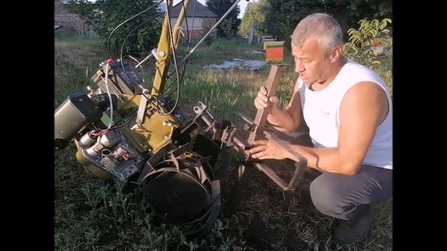 Самодельное приспособление для копки чеснока мотоблоком смотреть онлайн