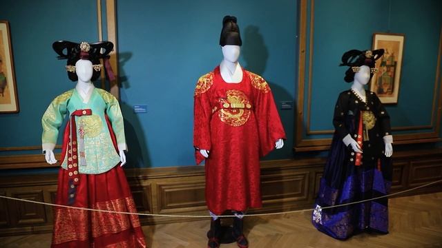 [Владивосток] Выставка "Ханбок. Корейский национальный костюм" во Владивостоке /블라디보스톡 한복전시회 개최 смотреть онлайн