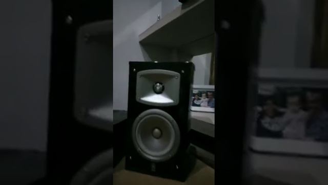 SPEAKER YAMAHA NS 333 смотреть онлайн