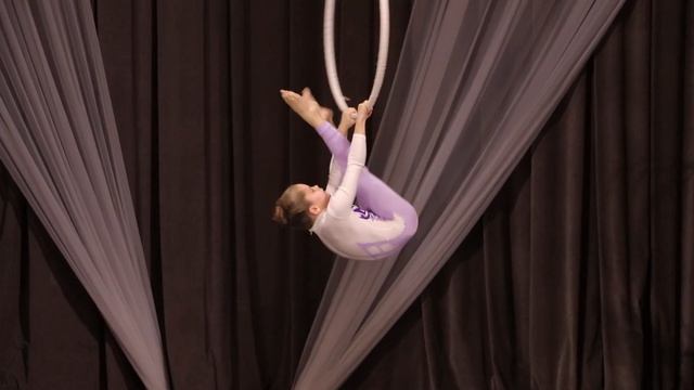 Студия воздушной гимнастики "Жар-птица" - Маренина Вероника смотреть онлайн