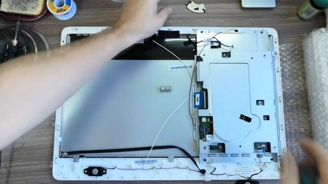 Acer Aspire C20 820 Разборка,замена оперативной памяти