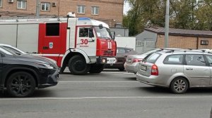 Пожарные в Москве и Сочи