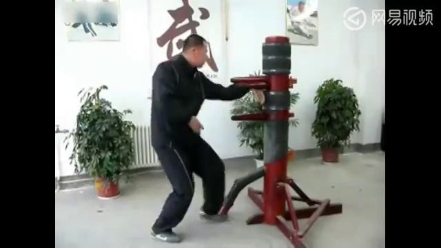 Методы работы с деревянным человеком (木人桩) в синъицюань смотреть онлайн