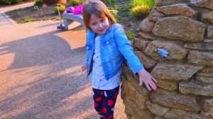 Эльвира и Райан НА ПЛОЩАДКЕ сборник