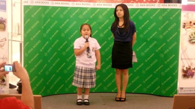 Annie's Help Save the Environment Speech смотреть онлайн