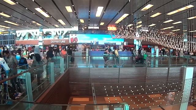 Вам понравится! Ништячок в аэропорту Сингапура Чанги.  Singapore Changi Airport Lounge Decoration