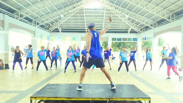 Warm up 2023 | Throw back music | dance workout | Koko Jammers смотреть онлайн