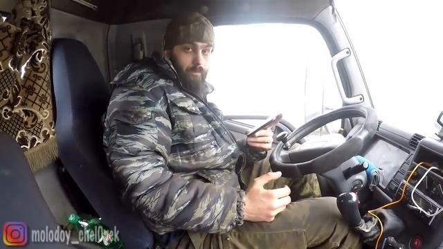 САЖУСЬ В ЧУЖИЕ АВТО / ПРАНК / МОЛОДОЙ ЧЕЛОВЕК смотреть онлайн