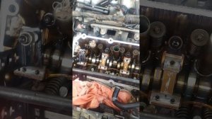 Замена маслосъемных колпачков Mitsubishi Outlander XL 2008 год двигатель 3 литра 6b31