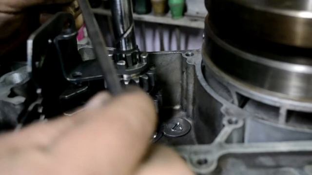 Сборка двигателя JAWA 634 смотреть онлайн