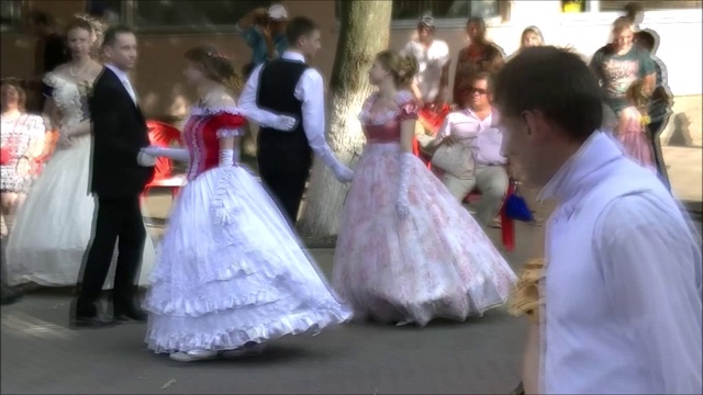 Учимся танцевать