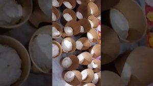 Как мы  делали " куличи" из пены в супницах для будущих букетов.