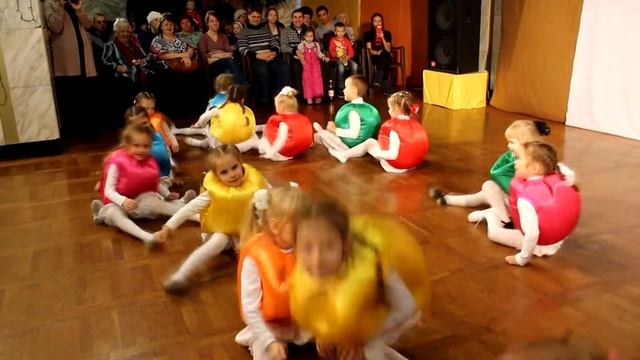 Танец "M&M" смотреть онлайн