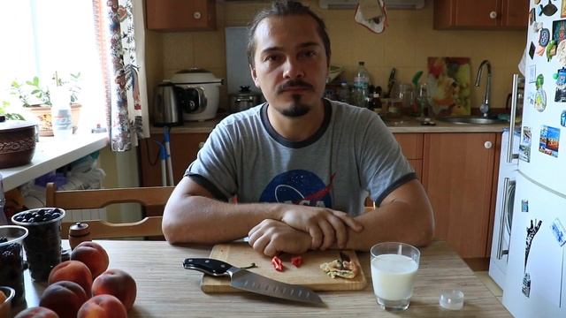 Тест ужасающе острого перца - Каролинского Жнеца, прямо с грядки смотреть онлайн